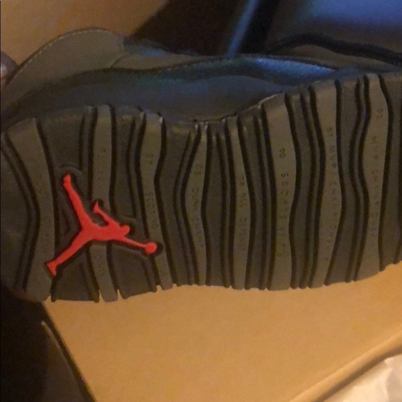 Jordan’s 10 Retro BT - Picture 3 of 3